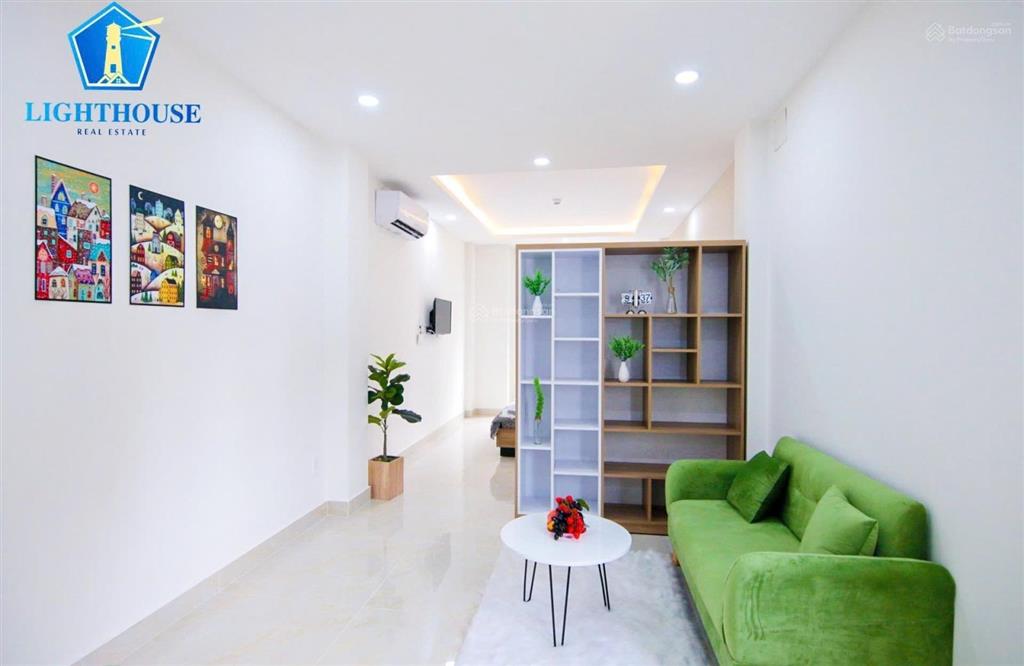 Căn hộ cao cấp 40m2 dạng vách ngăn, full nội thất có thang máy hầm xe, ngay ngã tư phú nhuận