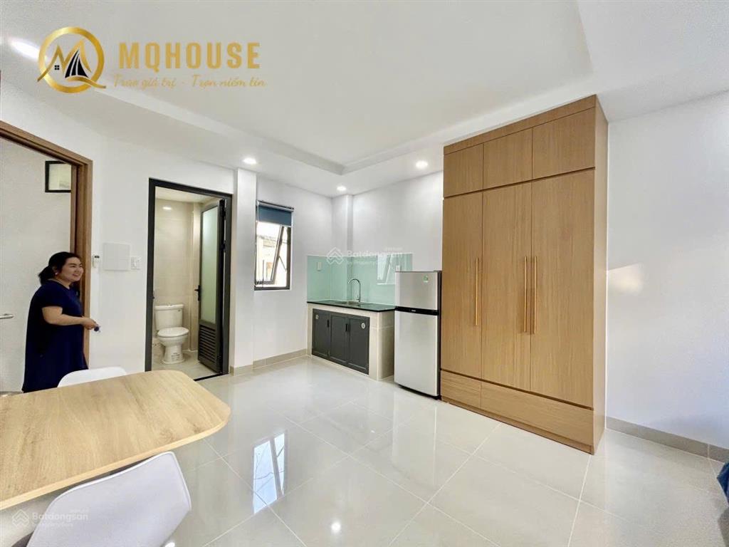 Khai trương căn hộ 40m2 full nội thất cao cấp, ban công thoáng mát, ngay ngã tư phú nhuận