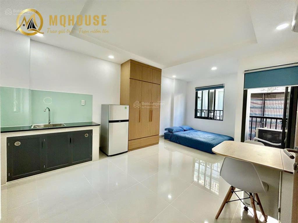 Khai trương căn hộ 40m2 full nội thất cao cấp, ban công thoáng mát, ngay ngã tư phú nhuận