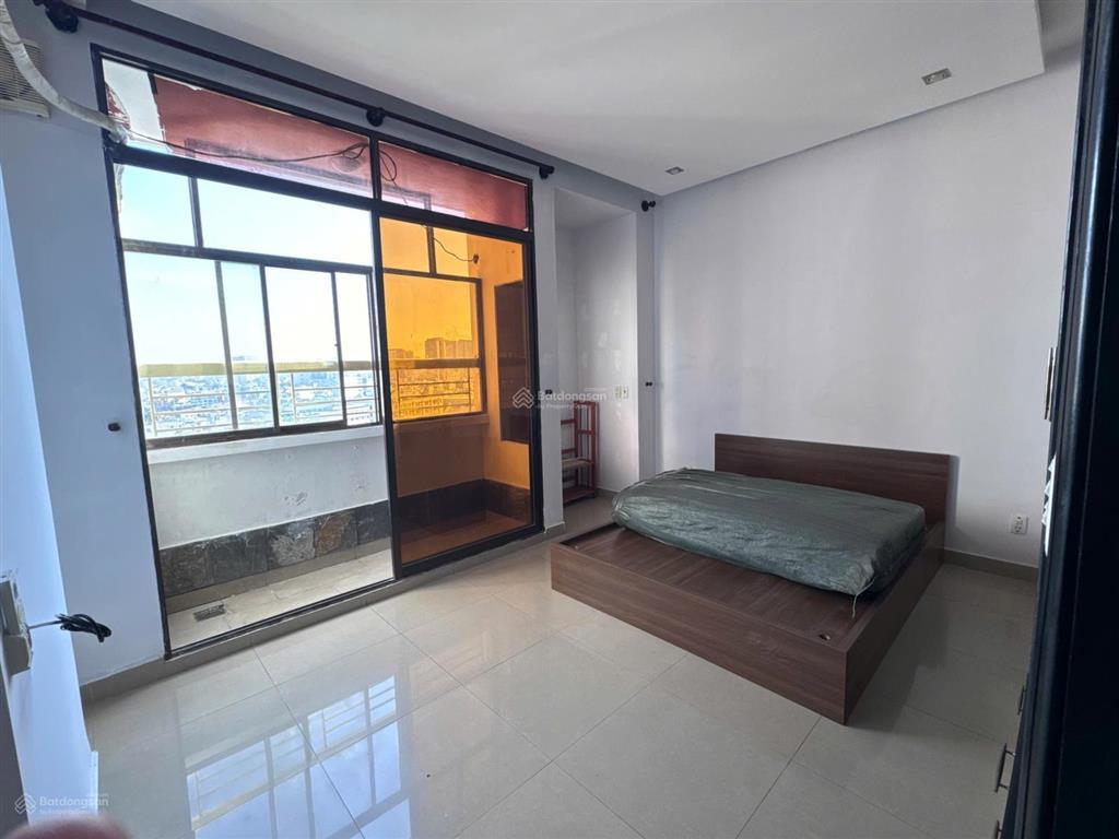 Chung cư thanh niên 2pn2wc 80m2 full nội thất điện nước giá nhà nước ngay gần ngã 4 hàng xanh
