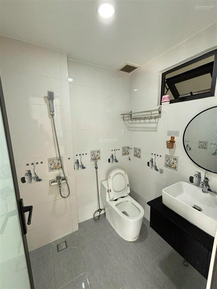 Cho thuê cc mini tại vạn kiếp, 5,8 triệu, 35m2, đầy đủ tiện nghi thang máy hầm xe