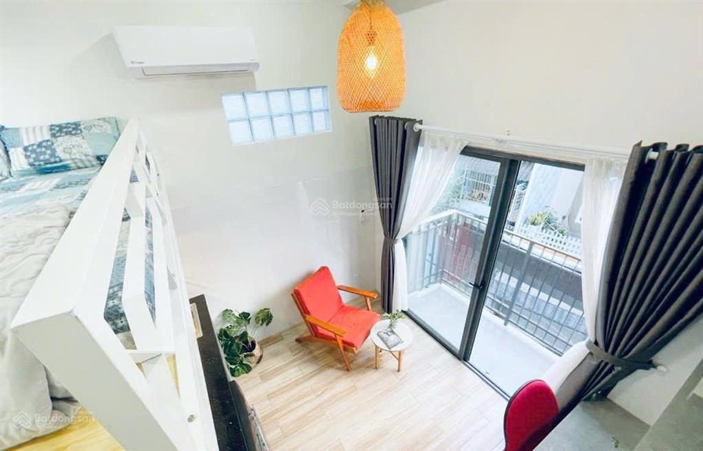 Siêu phẩm trong tầm giá ban công máy giặt riêng, nằm ngay khu ăn uống trung tâm bình thạnh