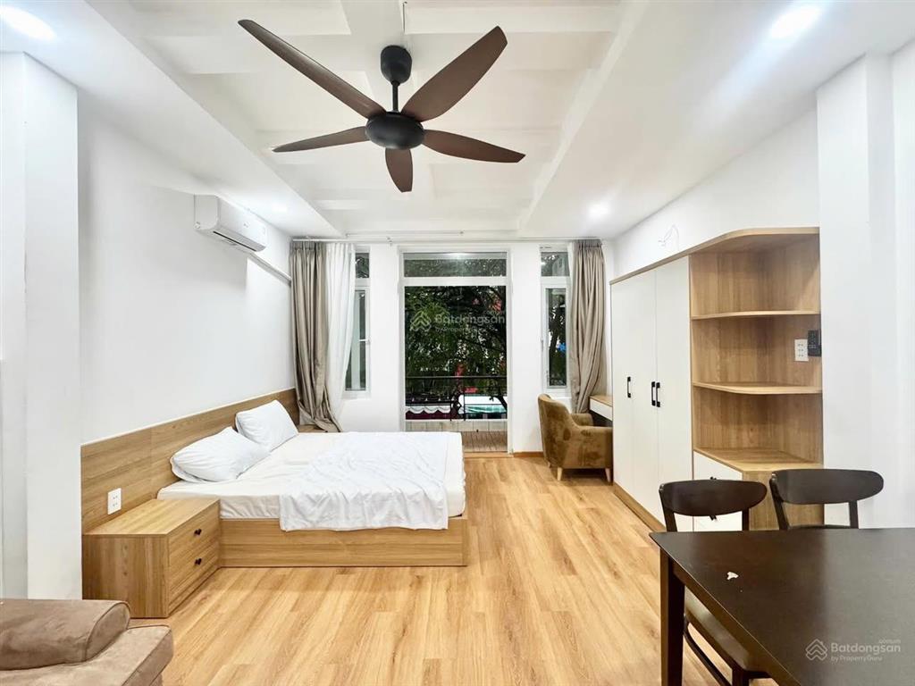 Cho thuê căn hộ cây xanh thoáng mát bao chill, full nội thất nằm ngay gần trung tâm, khu ăn uống