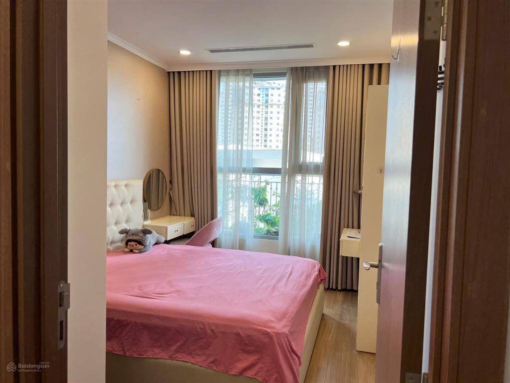 Chính chủ cho thuê căn hộ chung cư vinhomes gardenia có ban công rộng nhất dự án