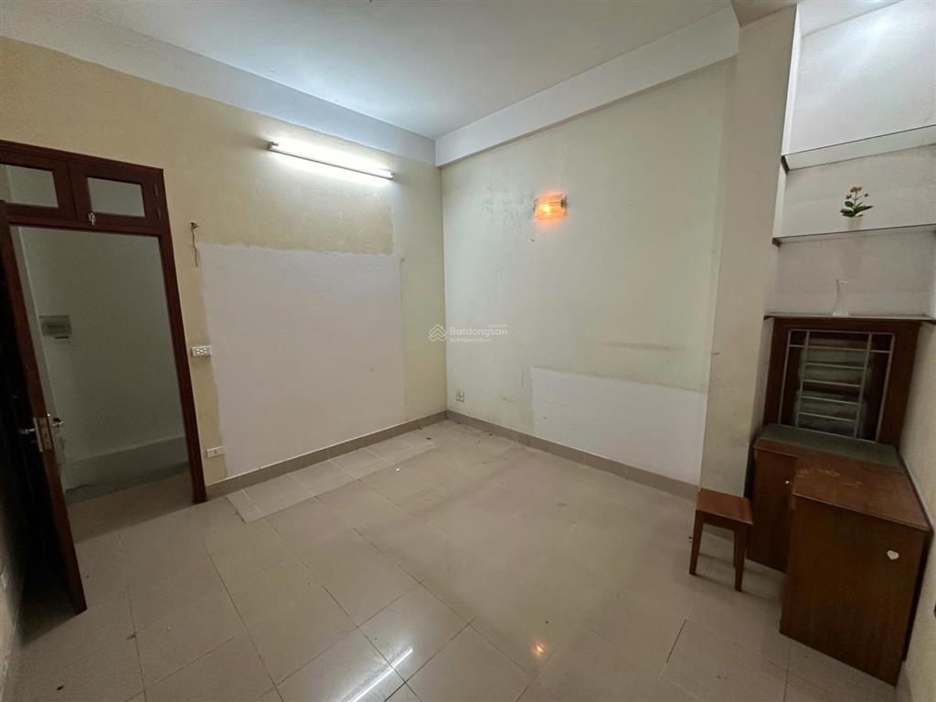 Cho thuê nhà căn góc hai mặt đường hoàng quốc việt  starlake ngoại giao đoàn
