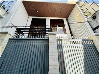 Nhà cho thuê Nguyễn Xí, Bình Thạnh, DT 40m2, 2 tầng, 2 phòng ngủ, hẻm thẳng, an ninh, giá