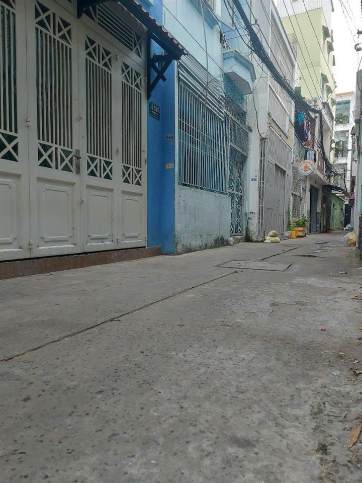 Bán nhà Trường Sa, Phú Nhuận, DT, 60m2, Trệt + lửng + lầu, hẻm 1 trục thông, sạch sẽ, giá
