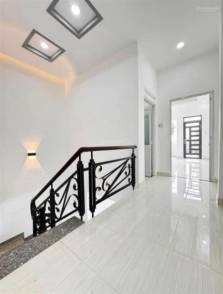 Chủ không ở nên cần bán nhanh căn nhà ngộp đầu bình tân