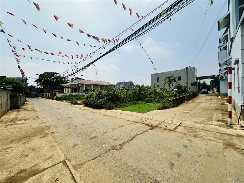 Đất chính chủ giá tốt sẵn sổ cơ hội sở hữu lô đất đẹp với vị trí tiềm năng, phù hợp để ở