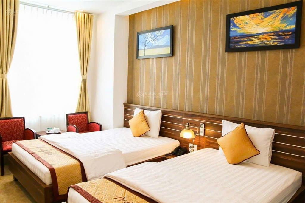 Bán gấp khách sạn 30 phòng tại trung tâm tp buôn ma thuột