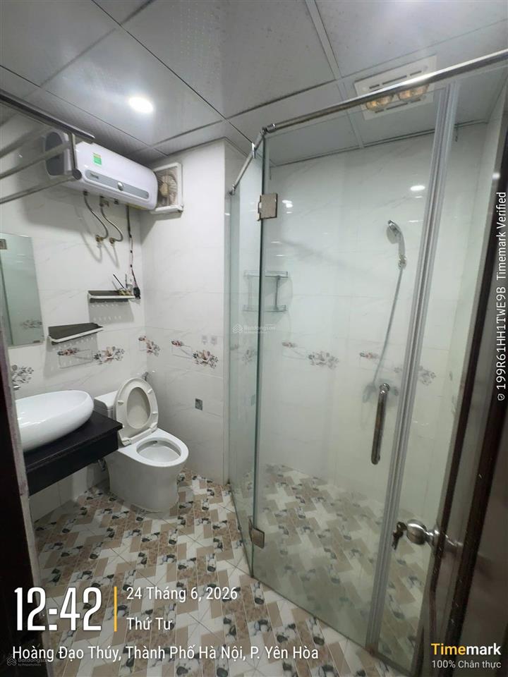 Chính chủ gửi cho thuê căn hộ 17t hoàng đạo thúy. 82m2. 2 phòng ngủ full đồ sạch đẹp. giá chỉ 15tr