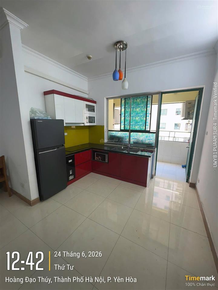 Chính chủ gửi cho thuê căn hộ 17t hoàng đạo thúy. 82m2. 2 phòng ngủ full đồ sạch đẹp. giá chỉ 15tr