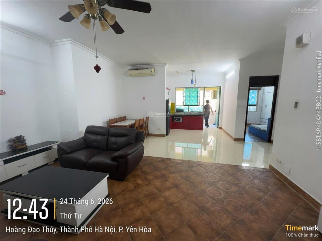 Chính chủ gửi cho thuê căn hộ 17t hoàng đạo thúy. 82m2. 2 phòng ngủ full đồ sạch đẹp. giá chỉ 15tr