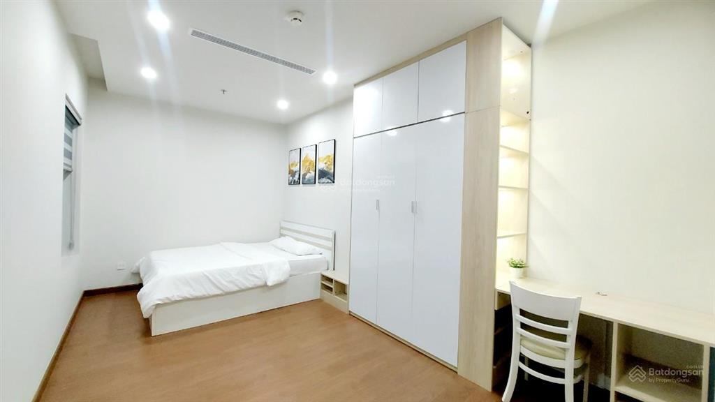 Chính chủ gửi cho thuê căn hộ handico 33 lê văn lương. dt 85m2. 3 phòng ngủ 2wc. full đồ, giá 18tr