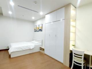 Chính chủ gửi cho thuê căn hộ handico 33 lê văn lương. dt 85m2. 3 phòng ngủ 2wc. full đồ, giá 18tr