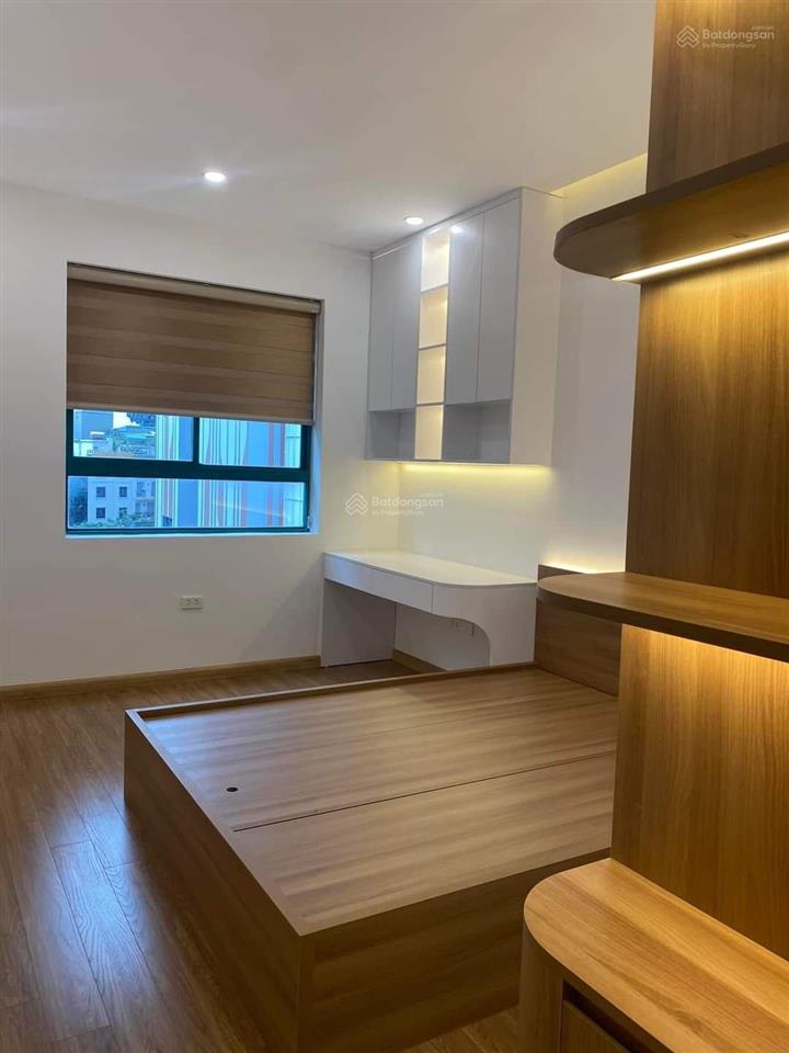 Nổi bật. cho thuê căn hộ n05 hoàng đạo thúy. 162m2. 3 phòng ngủ đồ cơ bản giá chỉ 18tr/tháng