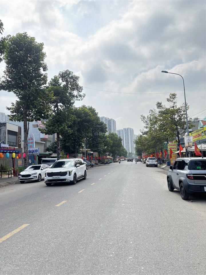 Nền đất phước thiện ngang lớn 7m . đơn giá tốt đầu tư. ngay vinhome ,trường thpt nguyễn văn tăng