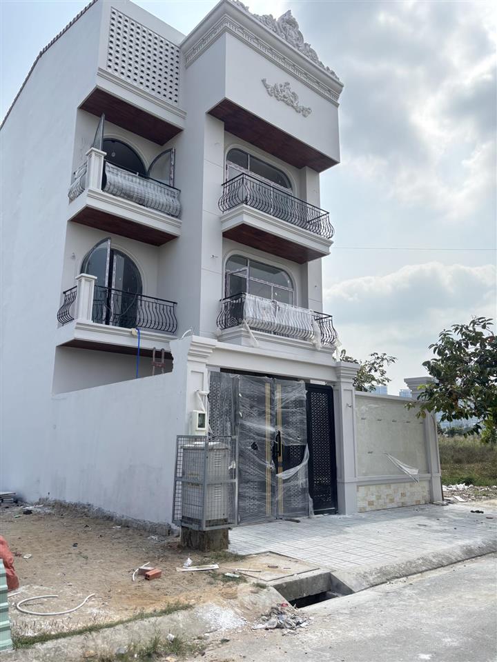 Nền đất phước thiện ngang lớn 7m . đơn giá tốt đầu tư. ngay vinhome ,trường thpt nguyễn văn tăng