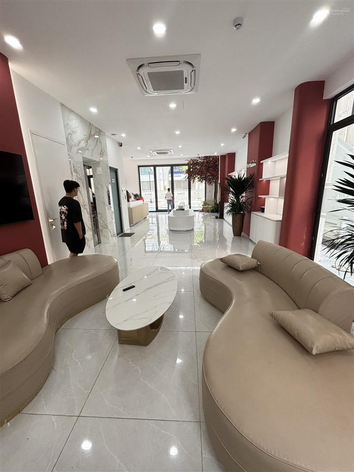 Toà shophouse mặt đường phố đi bộ tại vạn phúc city  làm văn phòng đại diện tập đoàn thương hiệu