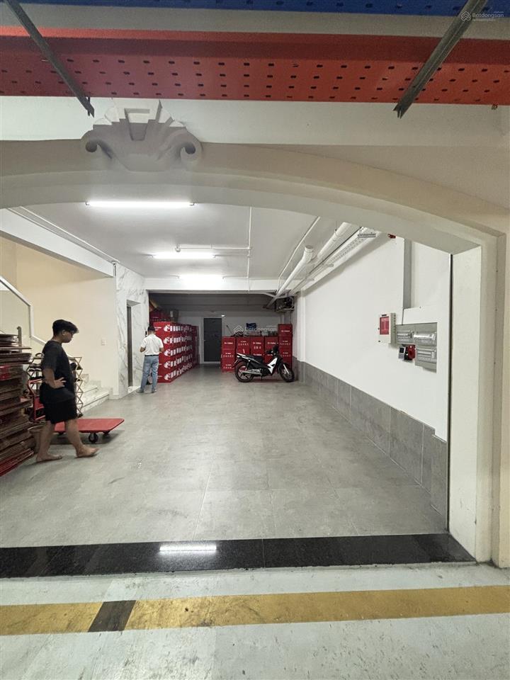 Toà shophouse mặt đường phố đi bộ tại vạn phúc city  làm văn phòng đại diện tập đoàn thương hiệu