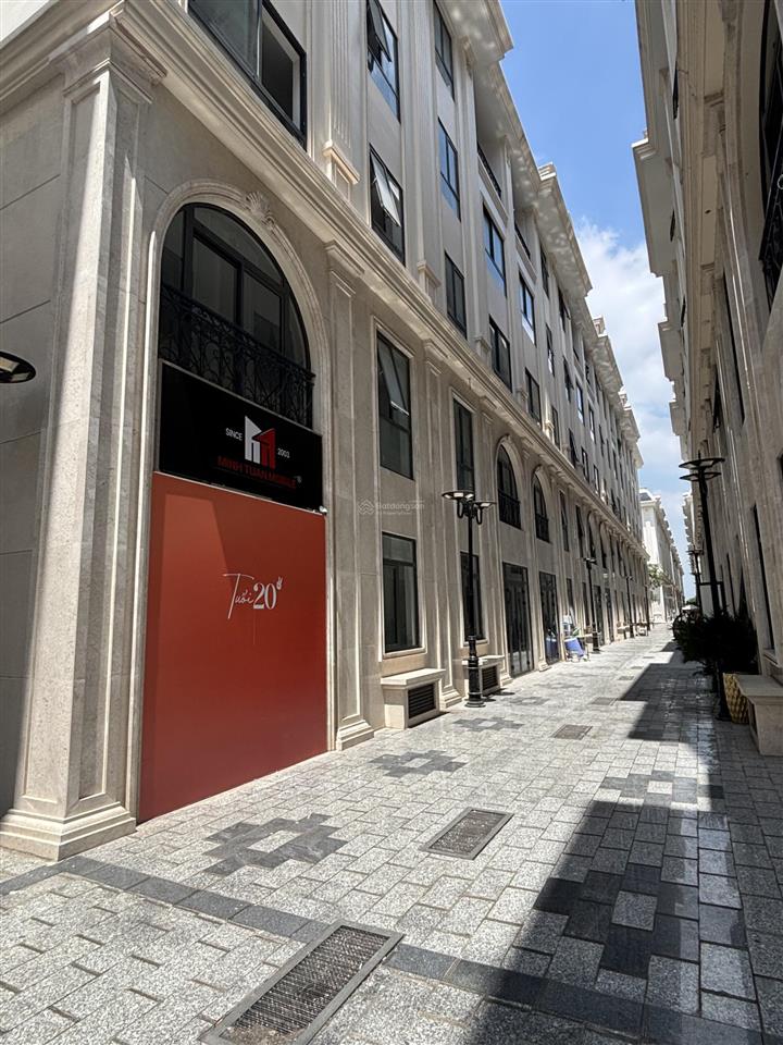 Toà shophouse mặt đường phố đi bộ tại vạn phúc city  làm văn phòng đại diện tập đoàn thương hiệu