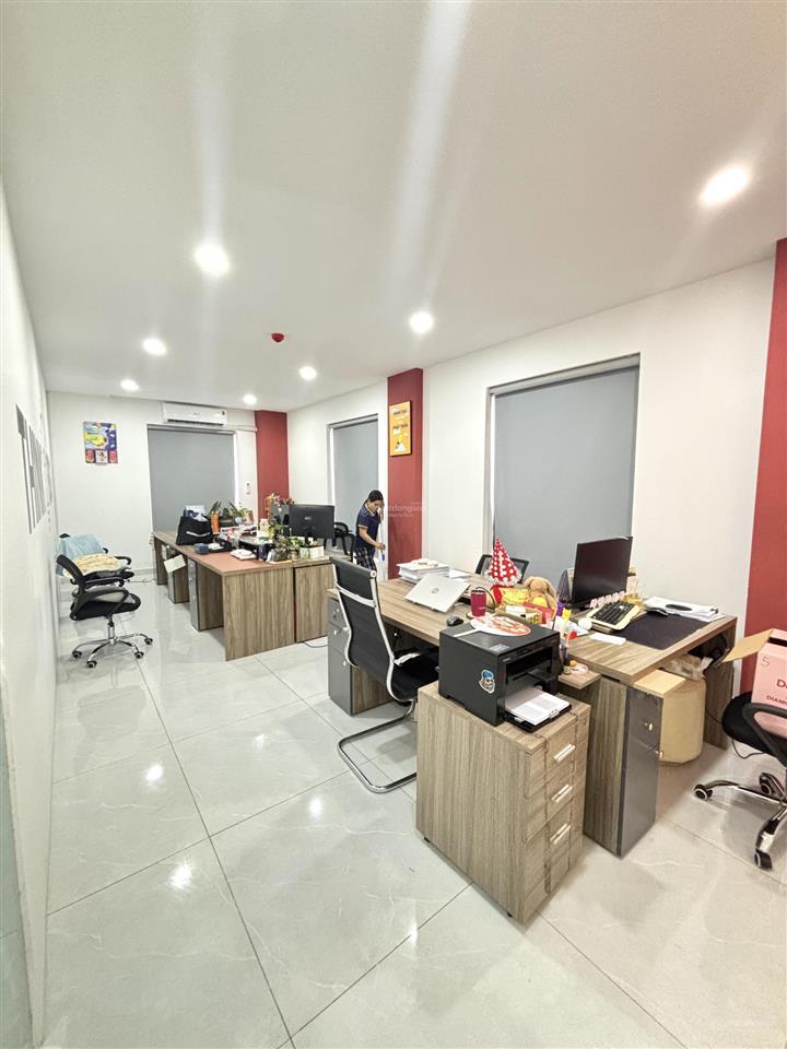 Toà shophouse mặt đường phố đi bộ tại vạn phúc city  làm văn phòng đại diện tập đoàn thương hiệu