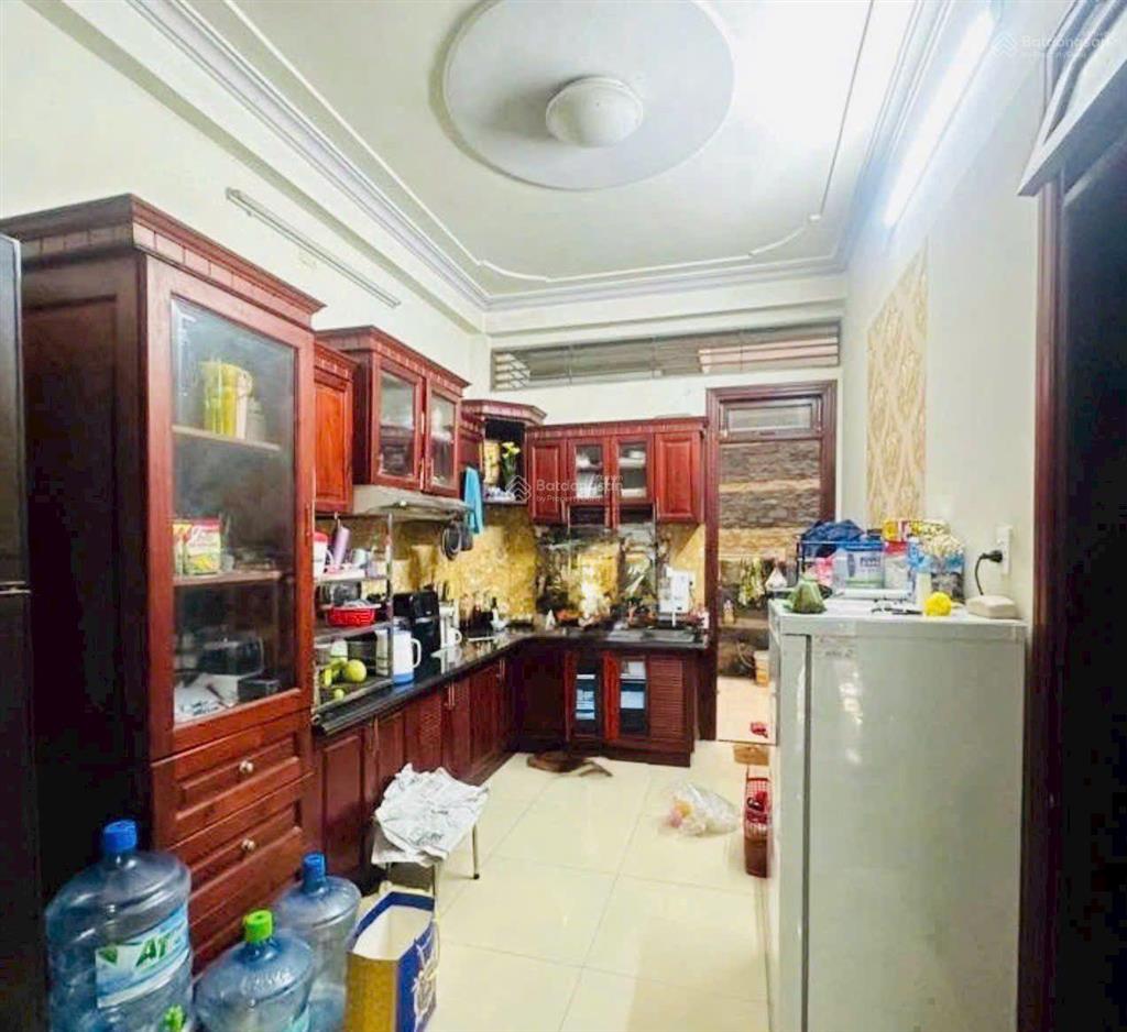 Bán căn biệt thự mặt tiền kinh doanh đường 147 phước long b quận 9