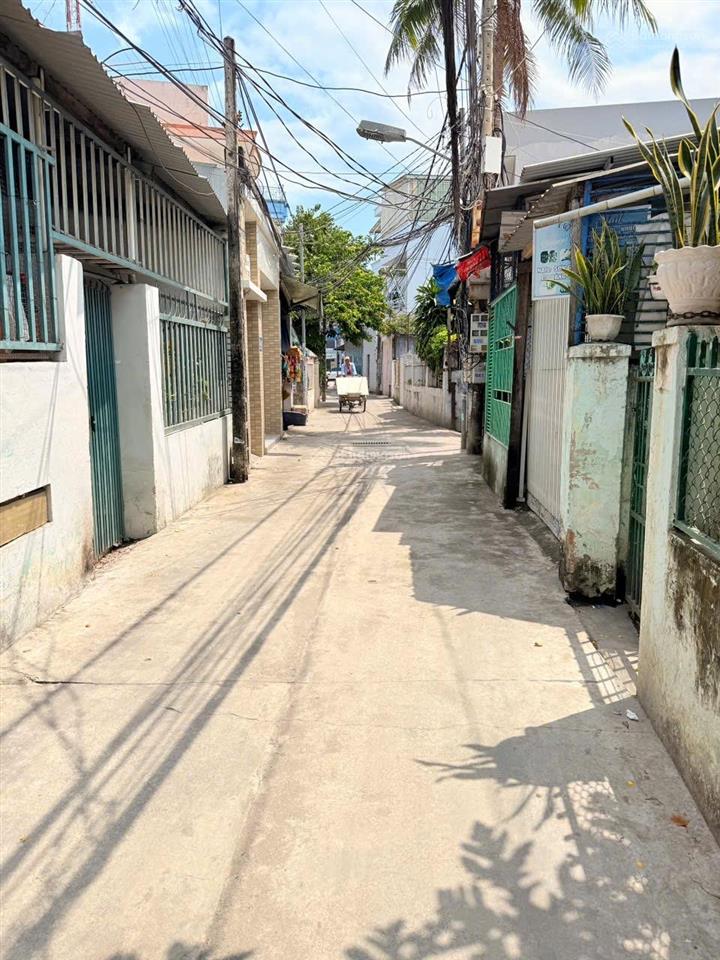 Bán căn góc hẻm hương lộ ngọc hiệp tổ 12 vĩnh hội nha trang giá 3 tỷ 500 triệu