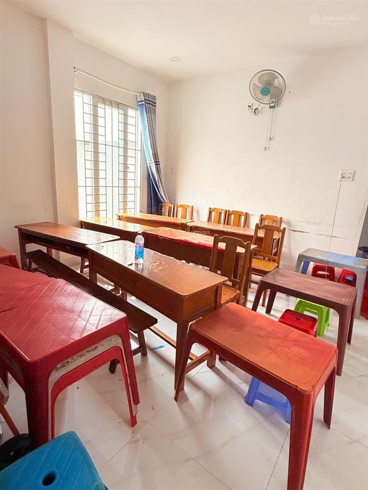 Bán căn góc hẻm hương lộ ngọc hiệp tổ 12 vĩnh hội nha trang giá 3 tỷ 500 triệu