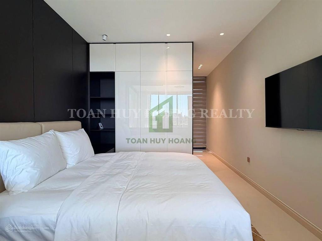 Biệt thự ven sông nghỉ dưỡng 5pn cho thuê one river đà nẵng  140 triệu/tháng