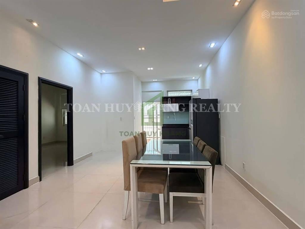 Cho thuê bt 4pn, 3wc, 150m2, 28 triệu vnd tại phúc lộc viên, đà nẵng  hot!