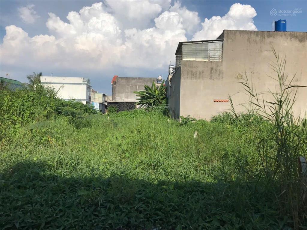 Bán đất mỹ hạnh nam, 1 sẹc gò hưu chợ vào 200m, 85m2 thổ cư shr, giá 1ty50tr còn tl.  0937 866 ***