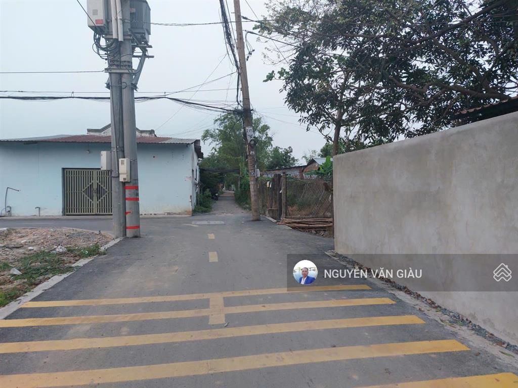 Bán đất 465m2 (15m x 31m) đường phan văn hớn, hóc môn chỉ 8,1 tỷ có 300m2 đất ở