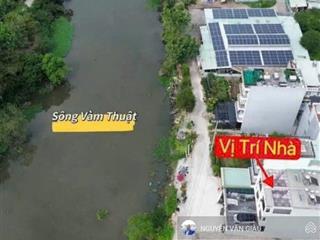 Gần 100m2 với 3 tầng view sông chỉ 6,4 tỷ thiết kế đẹp, nội thất sang xịn, phong thủy tốt