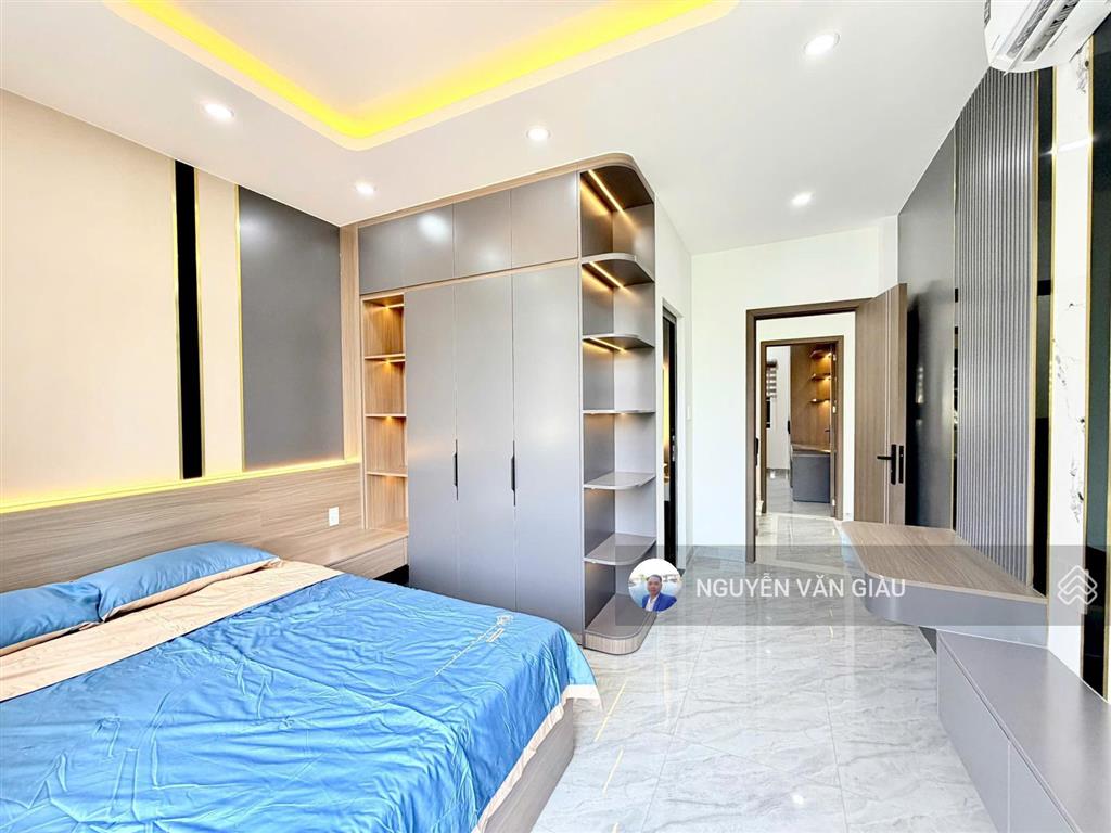 Gần 100m2 với 3 tầng view sông chỉ 6,4 tỷ thiết kế đẹp, nội thất sang xịn, phong thủy tốt