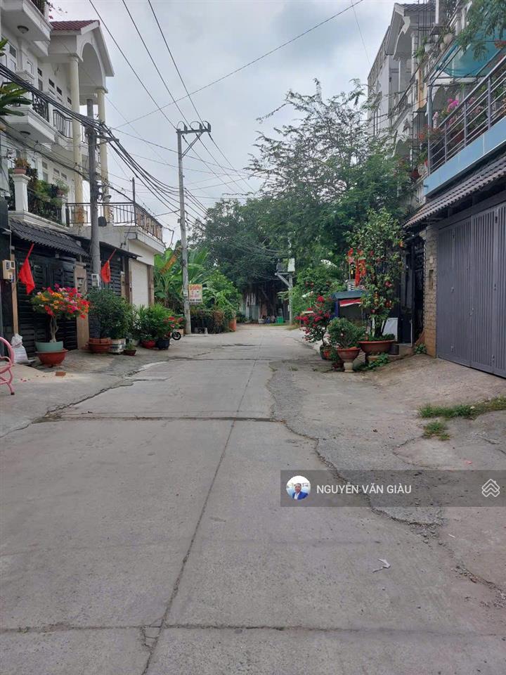 Bán đất tại thạnh xuân 22, 102m2 (5mx22m) hẻm 6m 4,25 tỷ tin thật 100%