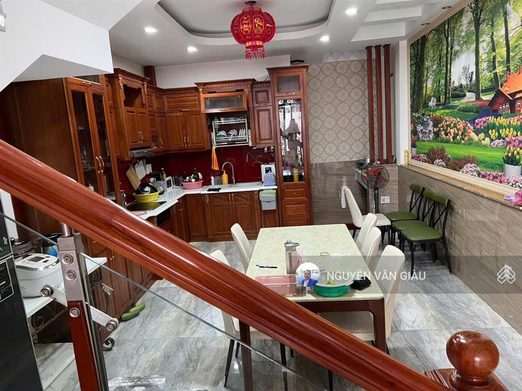 Căn nhà cạnh gò vấp, giá cả hợp tài chính khá nhiều người 68.1m2, 4 tầng chỉ 6,35 tỷ