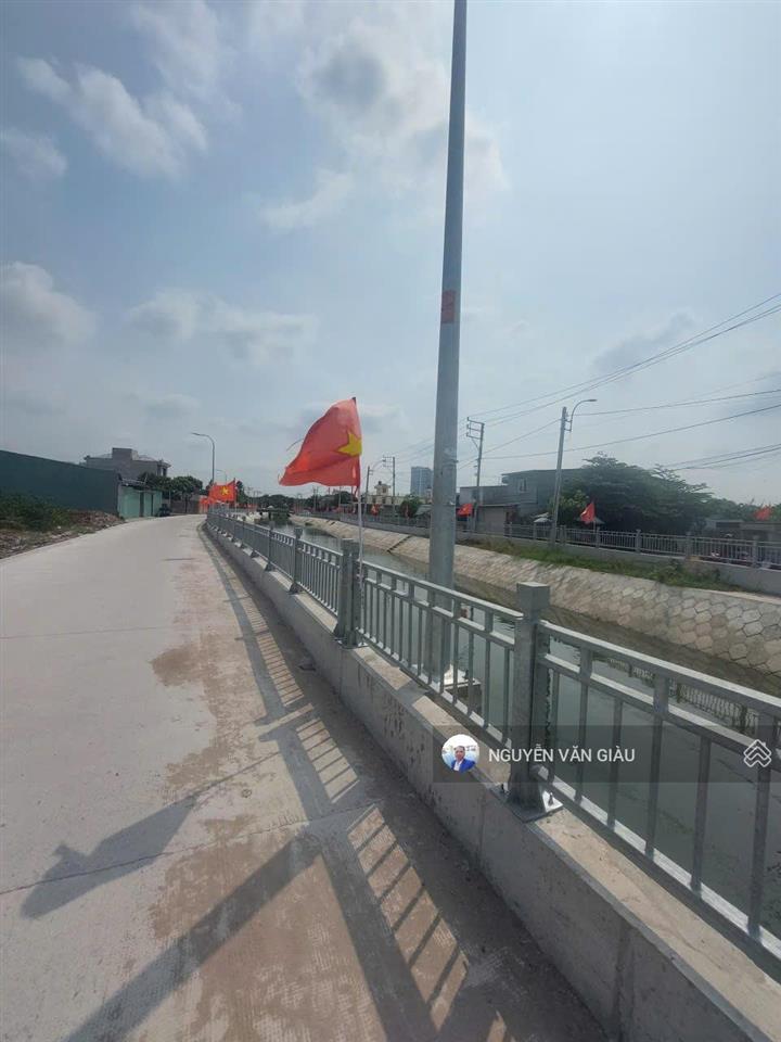 Bán 123m2 đất (6m x 20m) view bờ kè chỉ 4,97 tỷ tương lai tăng giá gấp 2  3 lần