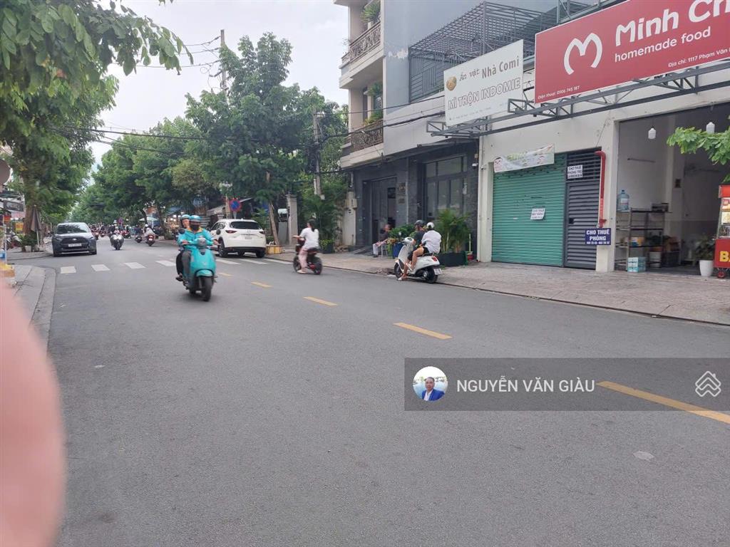 Q12 cũ 5mx17,6m chỉ 3,2 tỷ  hẻm ô tô vào tới nơi  thấp hơn giá hm