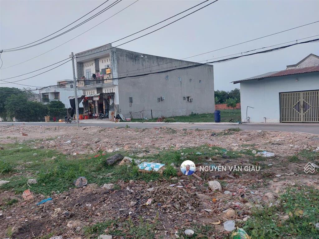 Bán đất 465m2 (15mx31m) chỉ 8,1 tỷ đường phan văn hớn, hóc môn có 300m2 đất ở