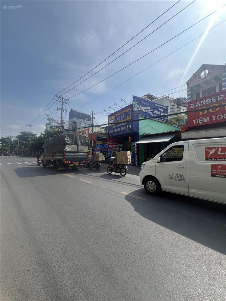Ngợp bank bán gấp mặt tiền bình long 260m2