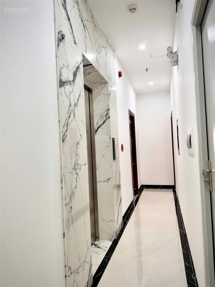 Bán gấp chdv 6 tầng thu nhập 130tr/tháng ngay gò dầu