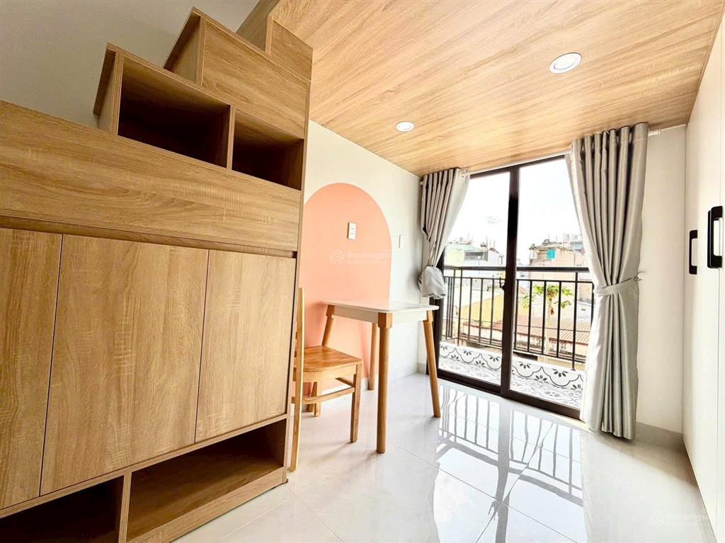 Bán gấp chdv 6 tầng thu nhập 130tr/tháng ngay gò dầu