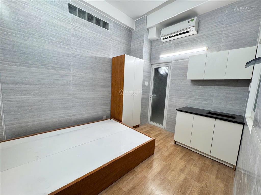 Ngộp bank bán gấp chdv mt hồ văn long 15 phòng