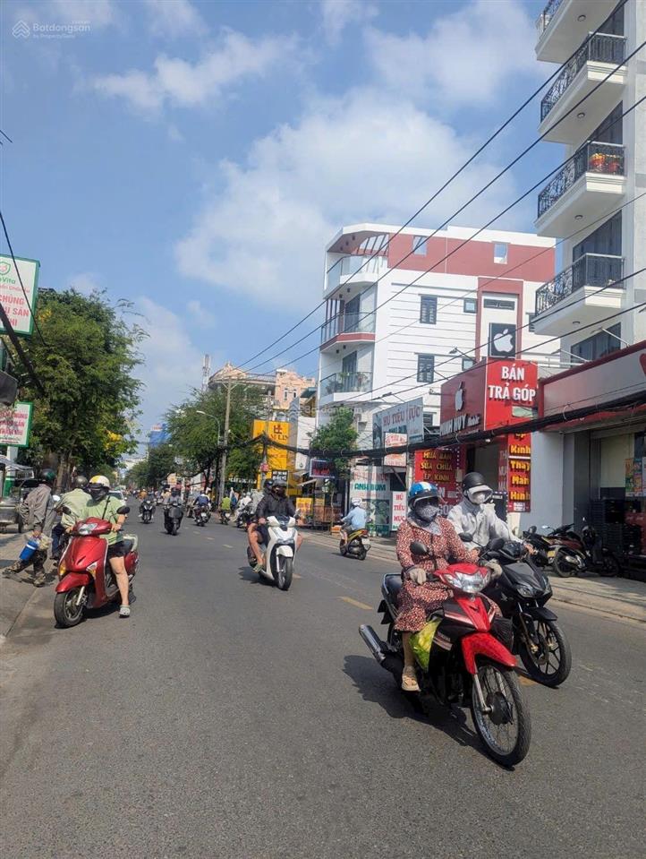 Định cư bán gấp mặt tiền phạm văn bạch 250m2