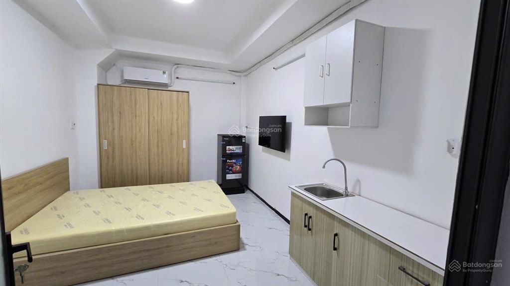 Chdv 7 tầng 60 phòng ngay sân bay