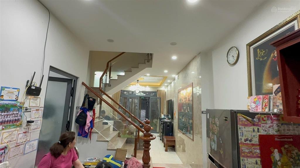 Ngợp bank bán gấp nhà hxh luỹ bán bích 5x16