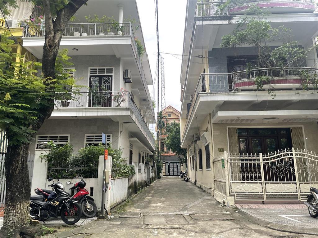 Nhà kiệt trung tâm ngô quyền  tp huế