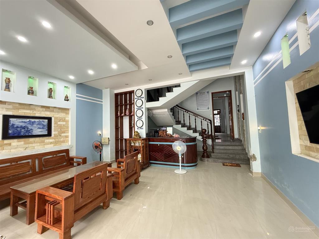 Bán khách sạn 05 tầng thành phố huế