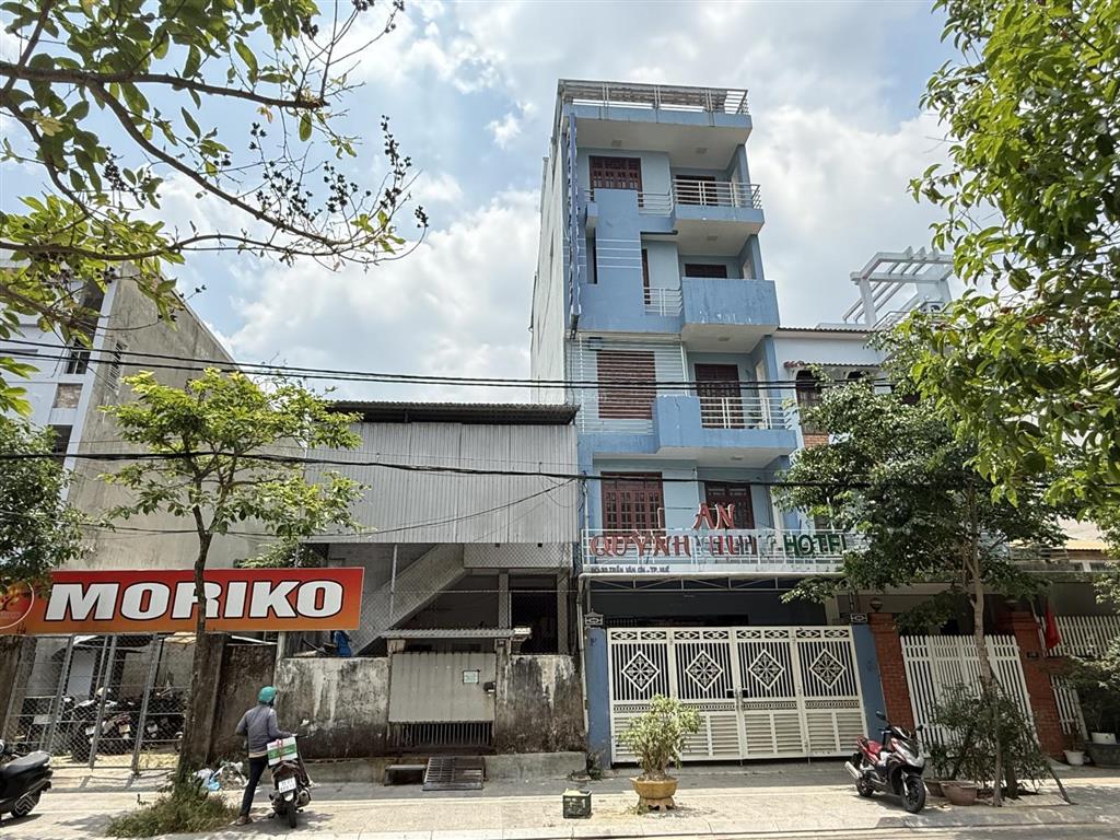 Bán khách sạn 05 tầng thành phố huế